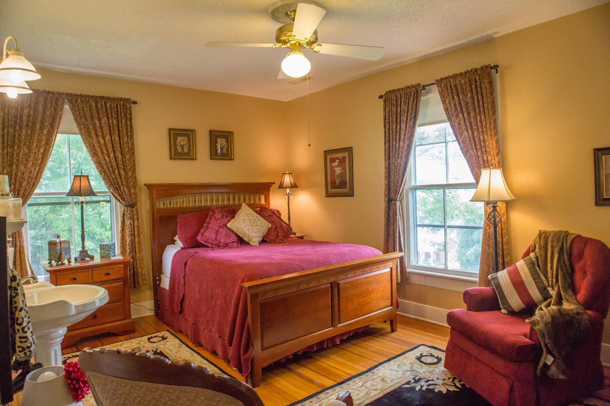 Orchard House B&B Lovingston Exterior foto